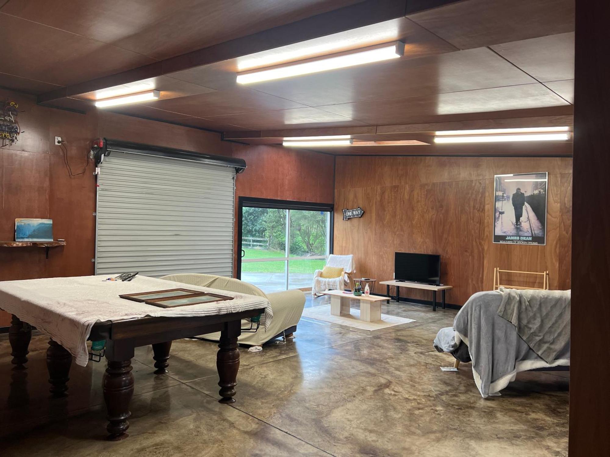 Self Contained Open Shed Space Wainui  Bagian luar foto