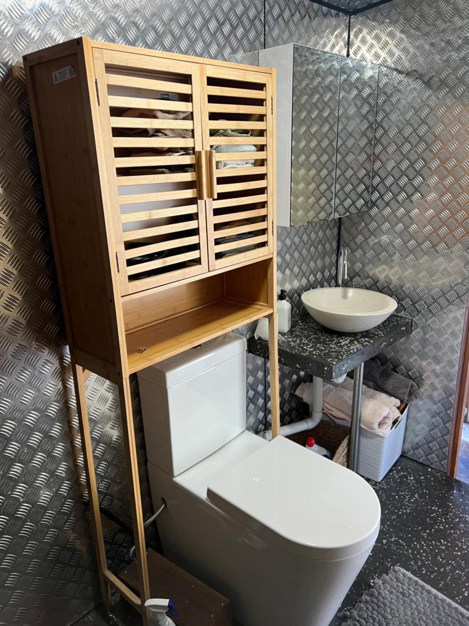 Self Contained Open Shed Space Wainui  Bagian luar foto